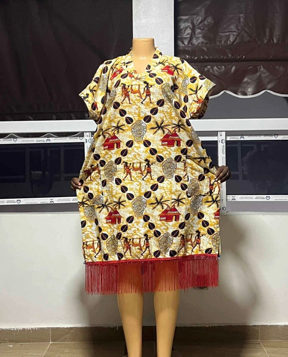 Robe kaftan élégante à frange