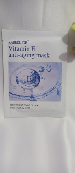 Vitamin E  anti-aging facial mask