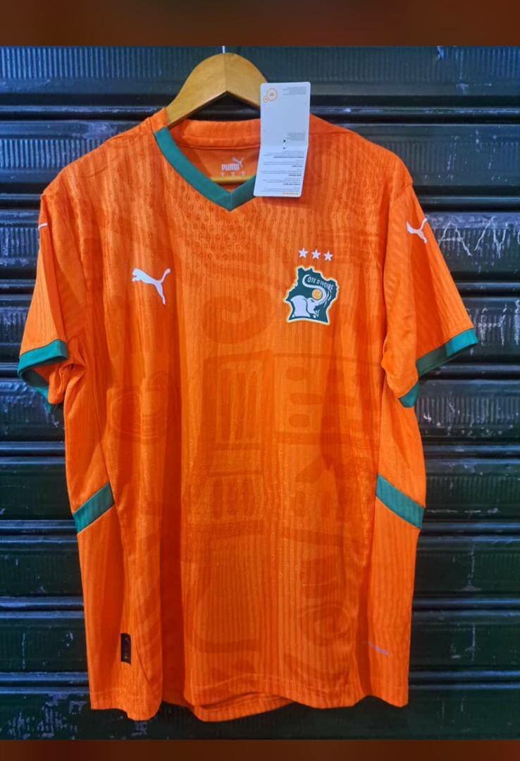 Maillot de côté d ivoire