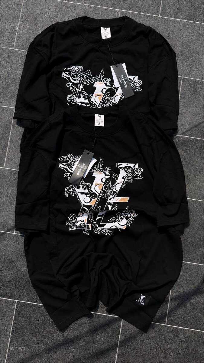 T-shirts graphiques tendance