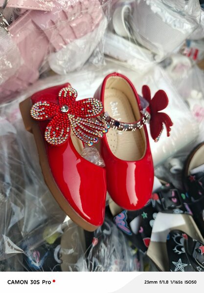 Chaussures Fille Vernies Strass