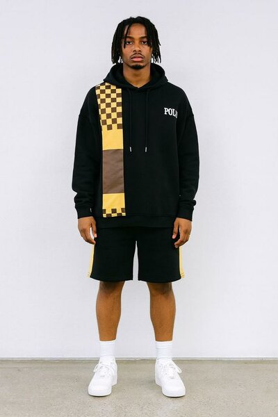 Tenue de sport élégante