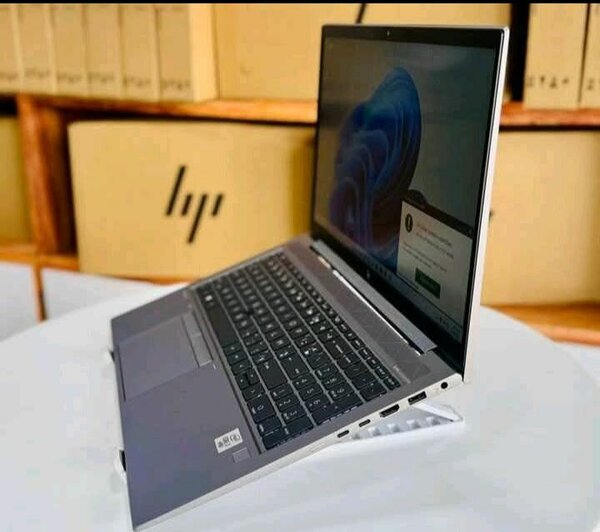 Ordinateur Portable HP Pro