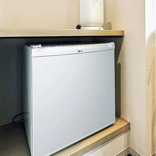 LG - Single Door Refrigerator