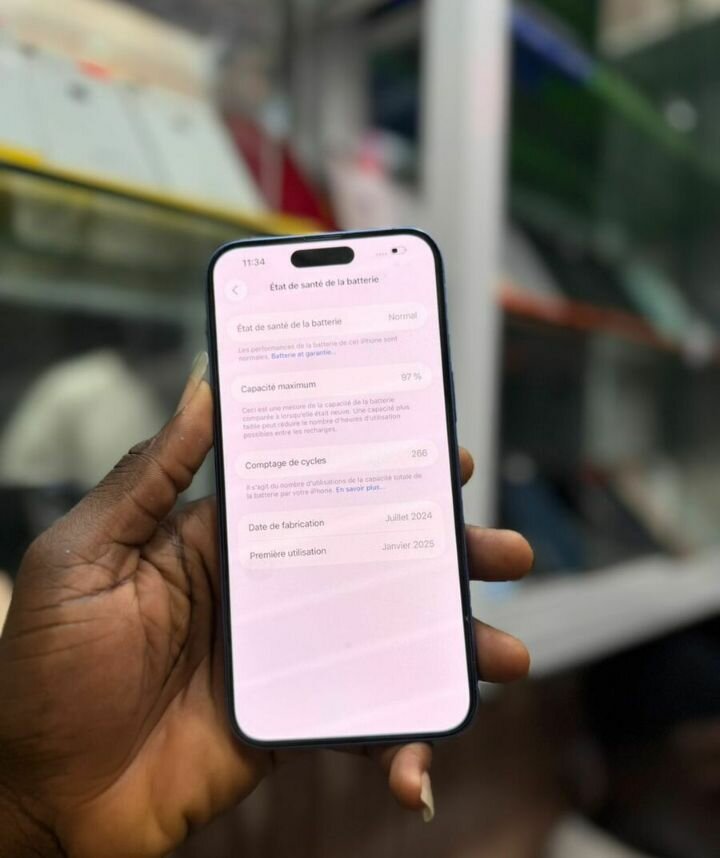 iPhone 16 Bleu 256 Go