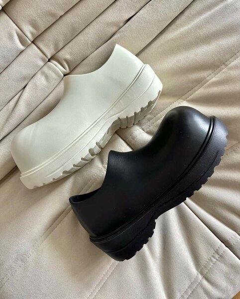 Bob toe shoes
