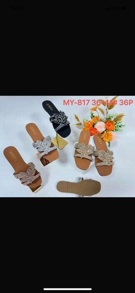 Sandales plates en strass