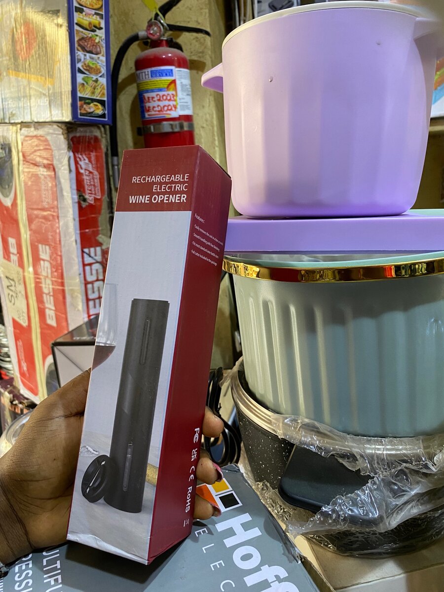 Electric wine opener