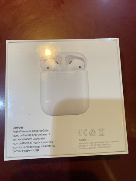 Apple Airpod ( 2nd Generation)
