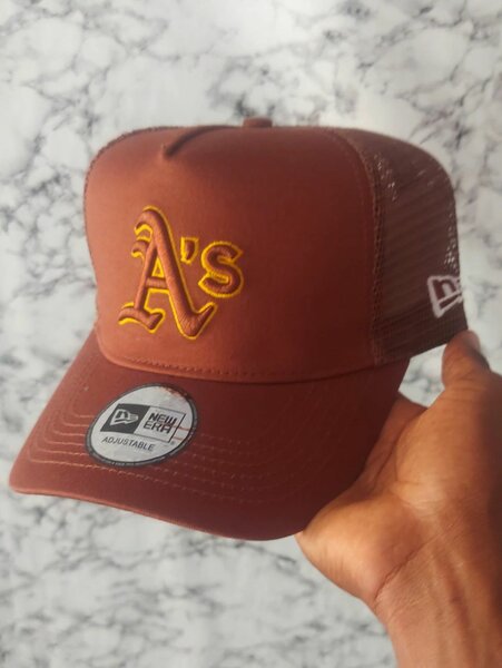 Casquette ajustable élégante