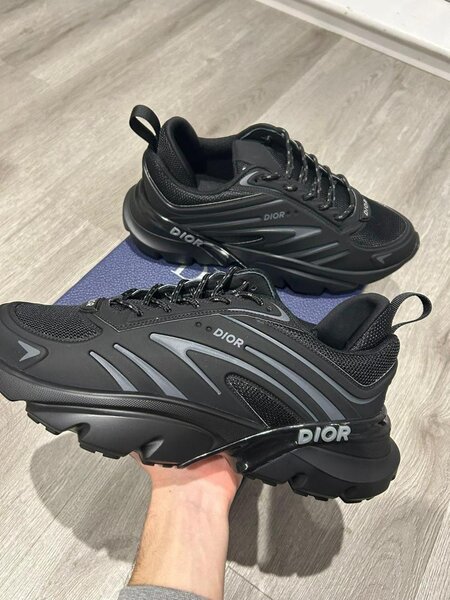Dior