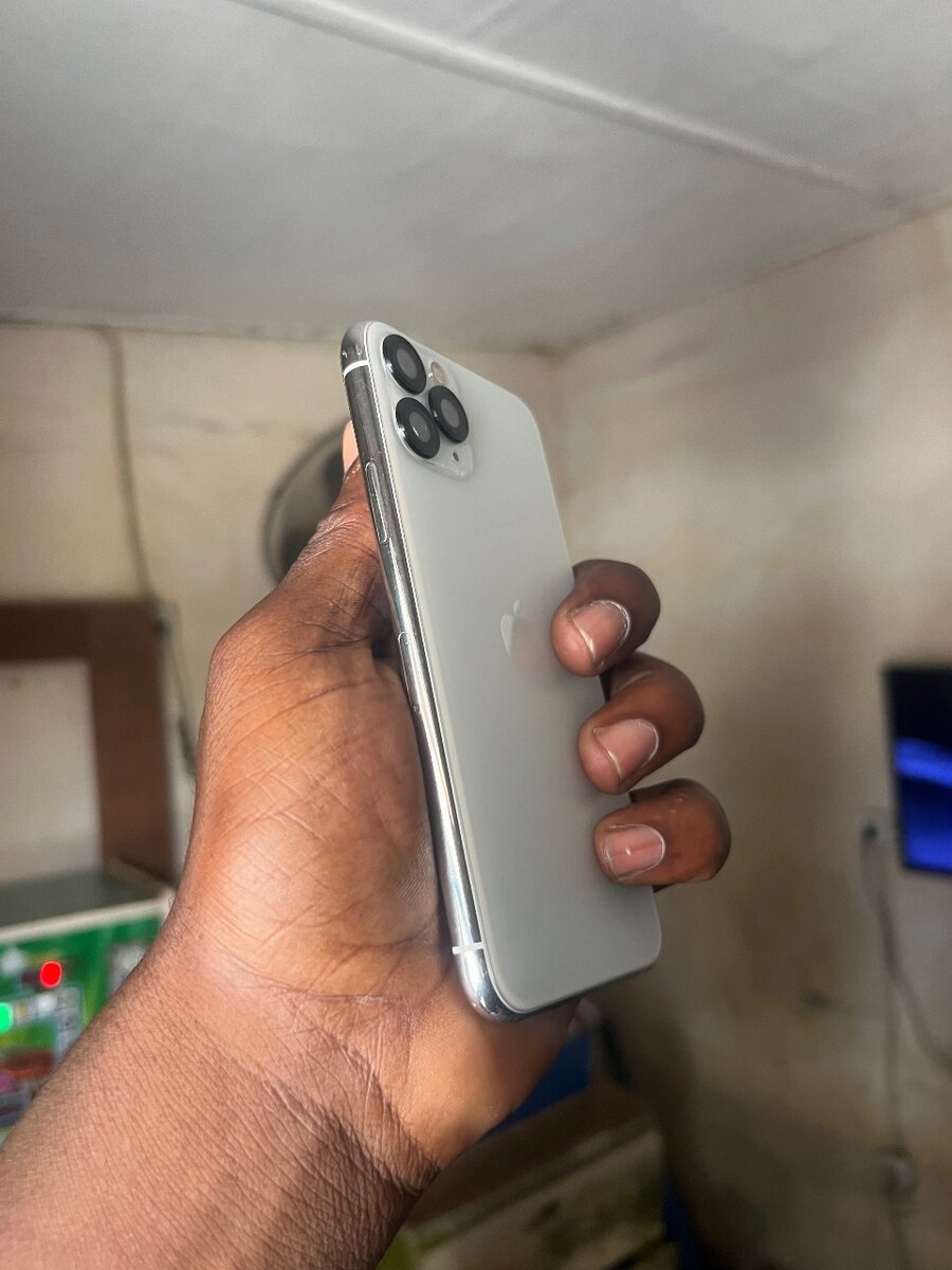 iPhone 11 Pro