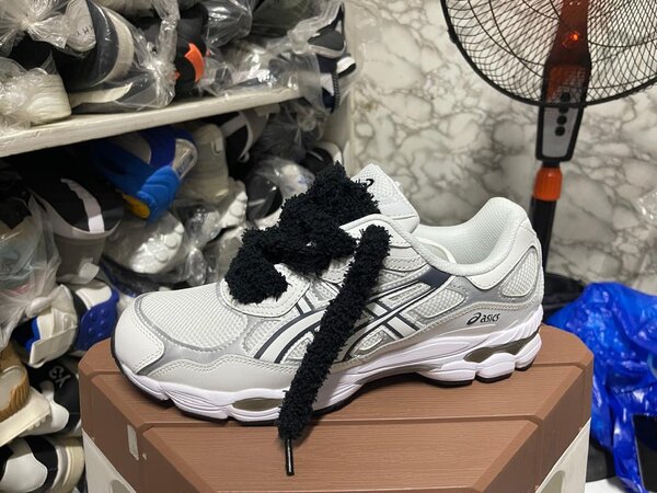 Baskets Asics blanches