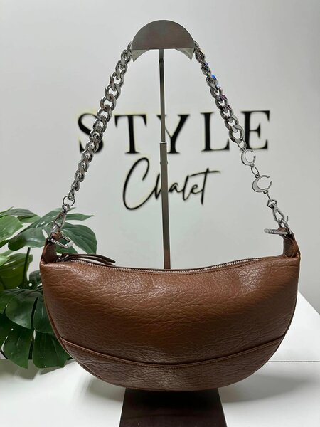 brown clutch