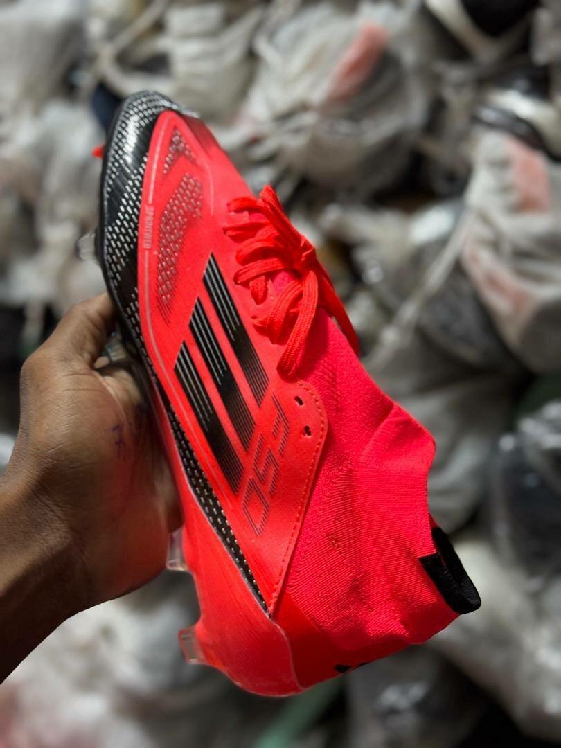 Chaussures de football Adidas
