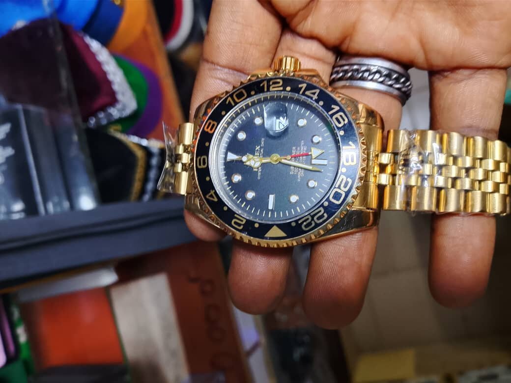 Montre Or avec Bracelets