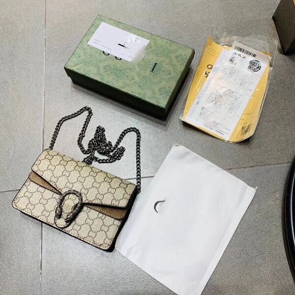 Gucci bag ,ladies bag, dressing bag