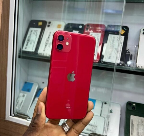 iPhone 11 Rouge 64Go