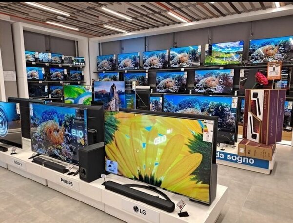 SMART ANDROID LCD TVs