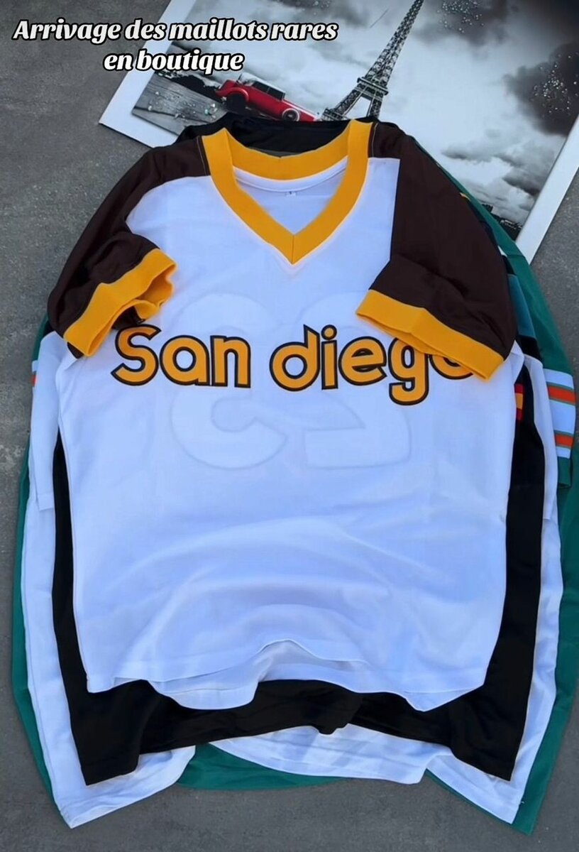 Maillots de sport rétro unisexes