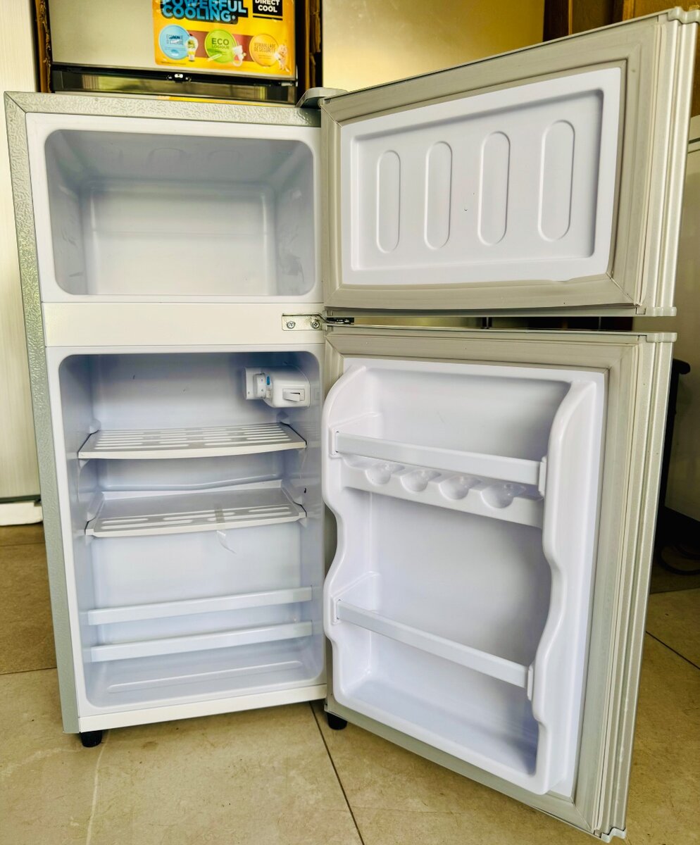 RÉFRIGÉRATEUR NASCO