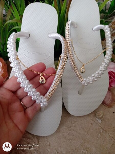 Chaussures perlées élégantes