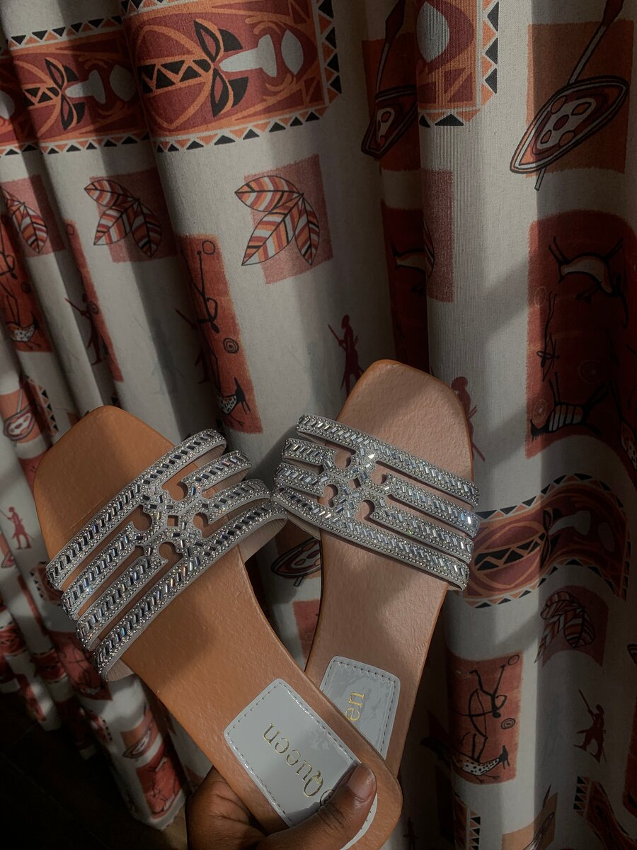 Sandales élégantes à strass