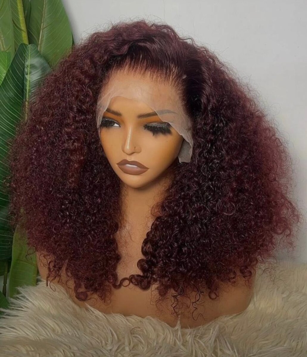 Perruque Bouclée en Dentelle