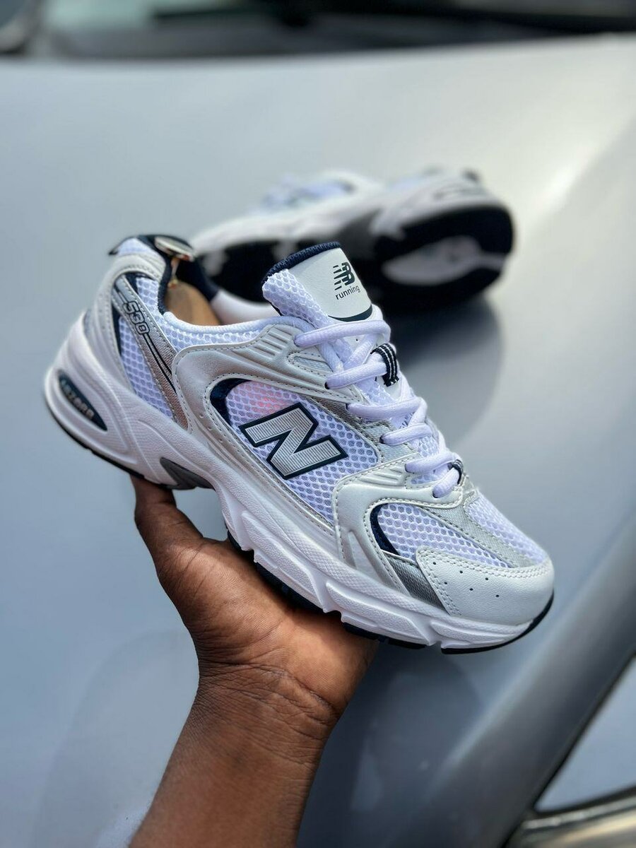 NEW BALANCE 530