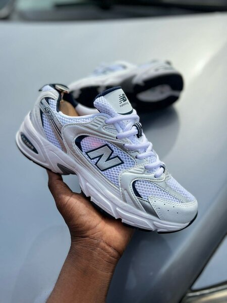NEW BALANCE 530