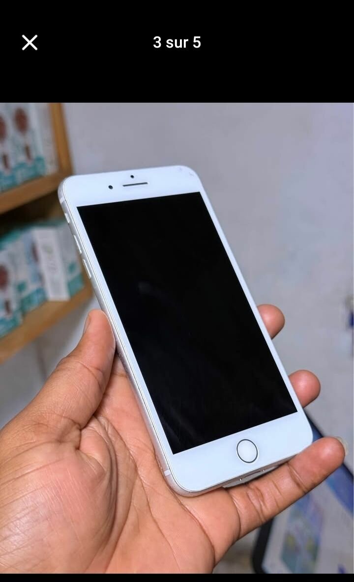 iPhone 8 Plus 64GB Argent