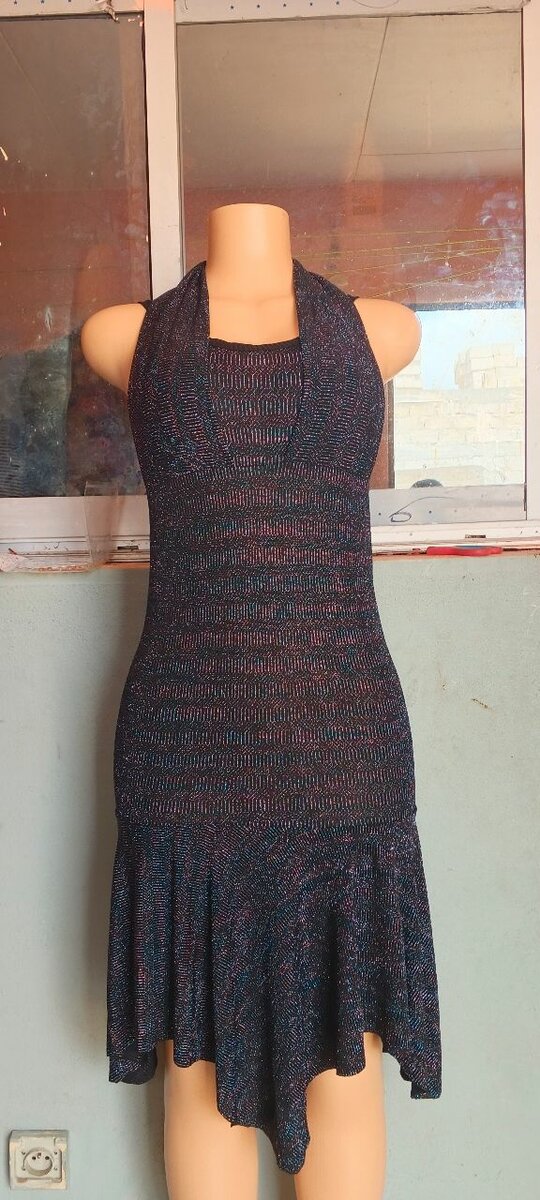 Robe élégante sans manches