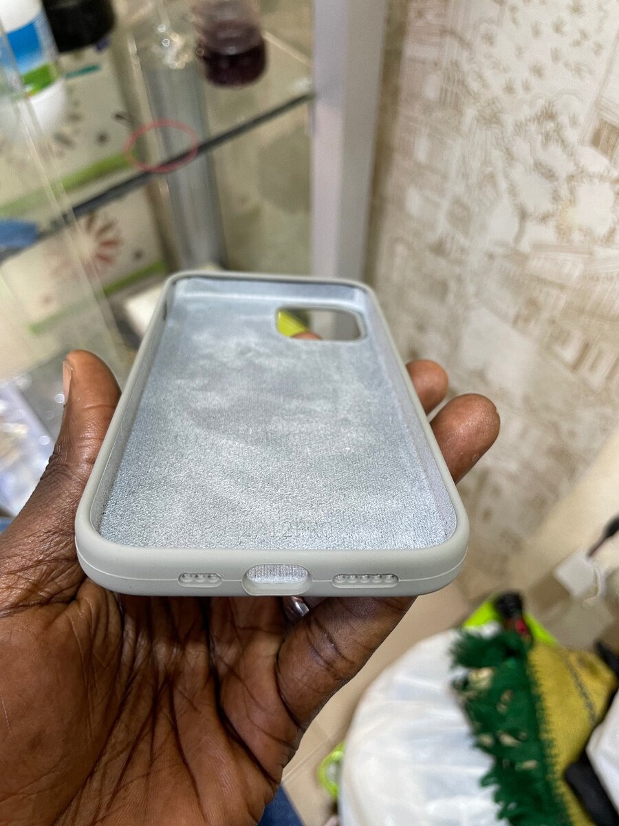 Coque MagSafe pour iPhone12