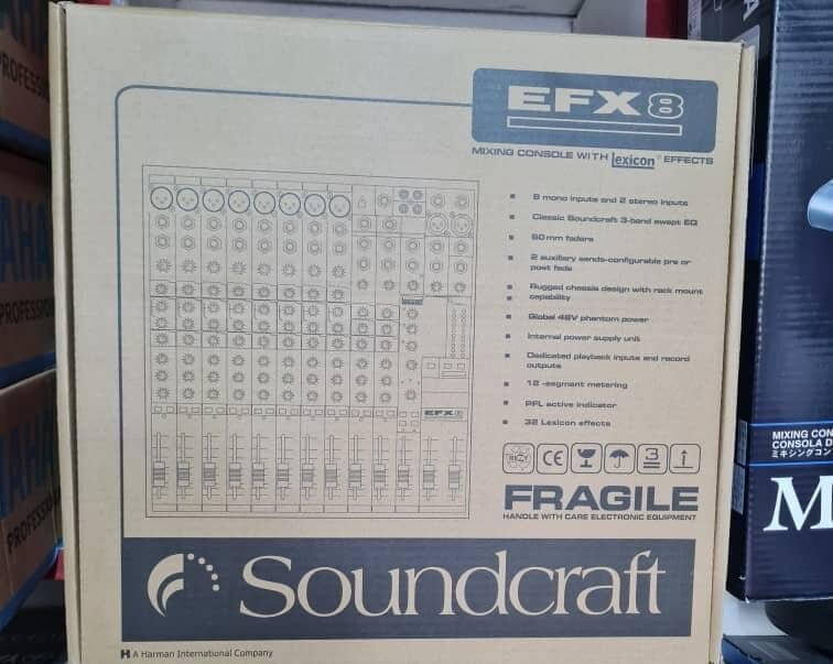 Table de mixage soundcraft 8p