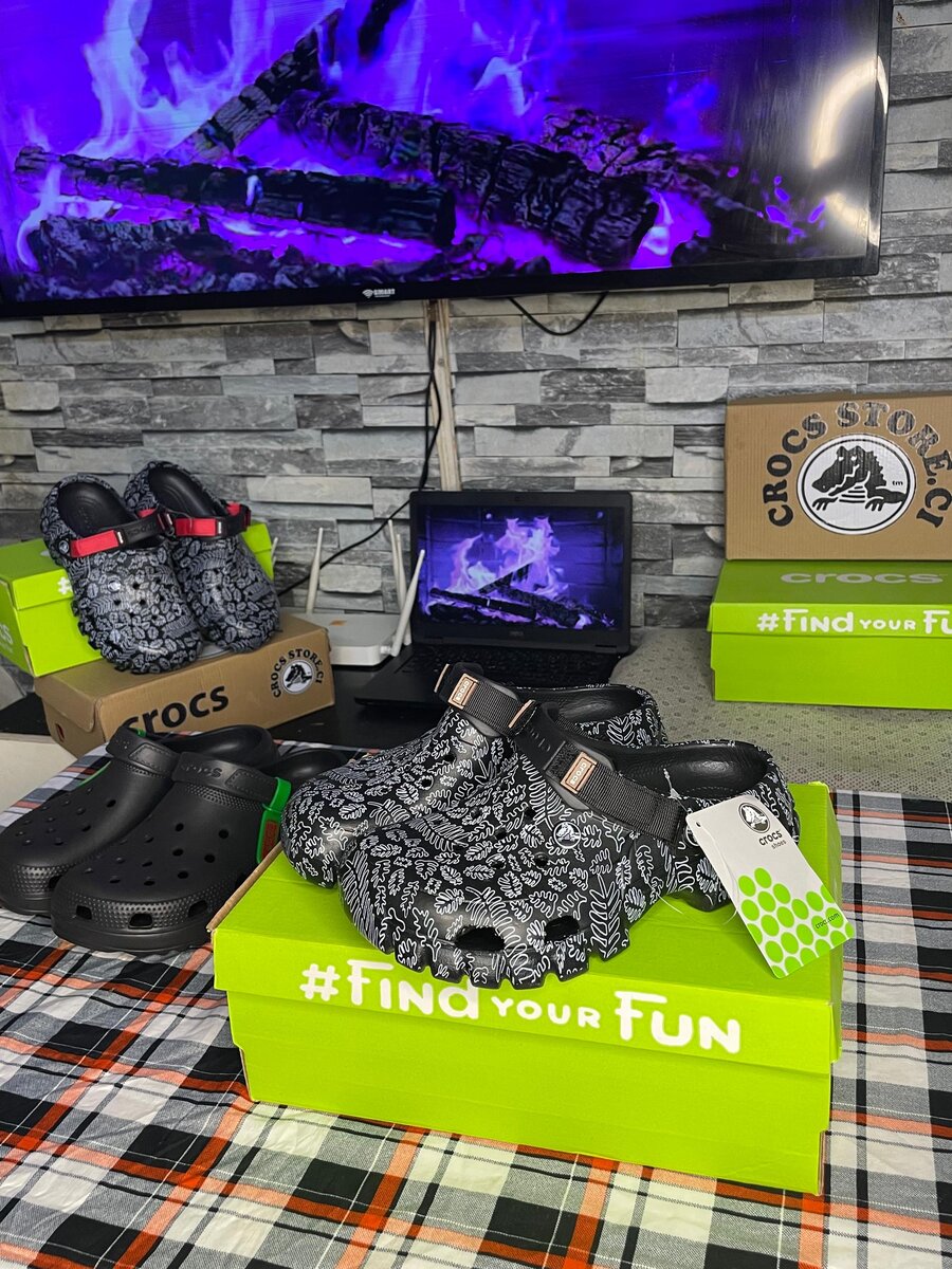 Crocs bandana
