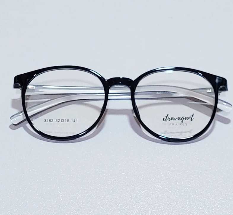 Optical frame black