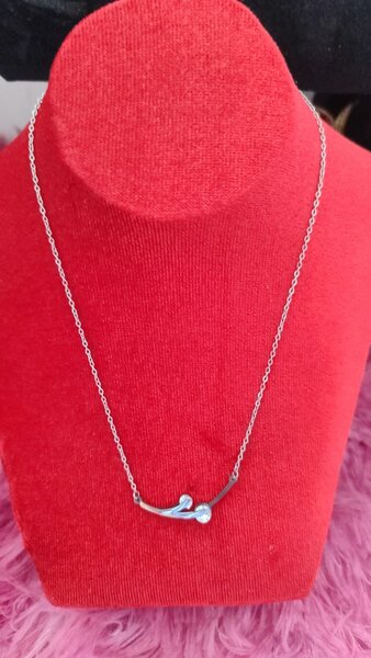 Collier élégant pendentif