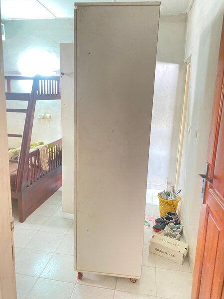 Spacious Wardrobe Closet