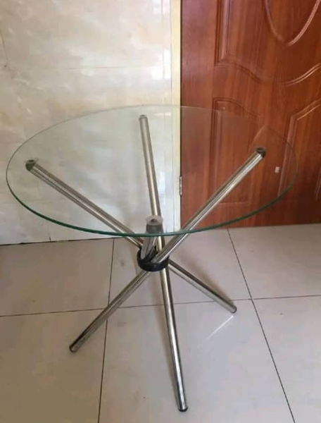 Glass table 