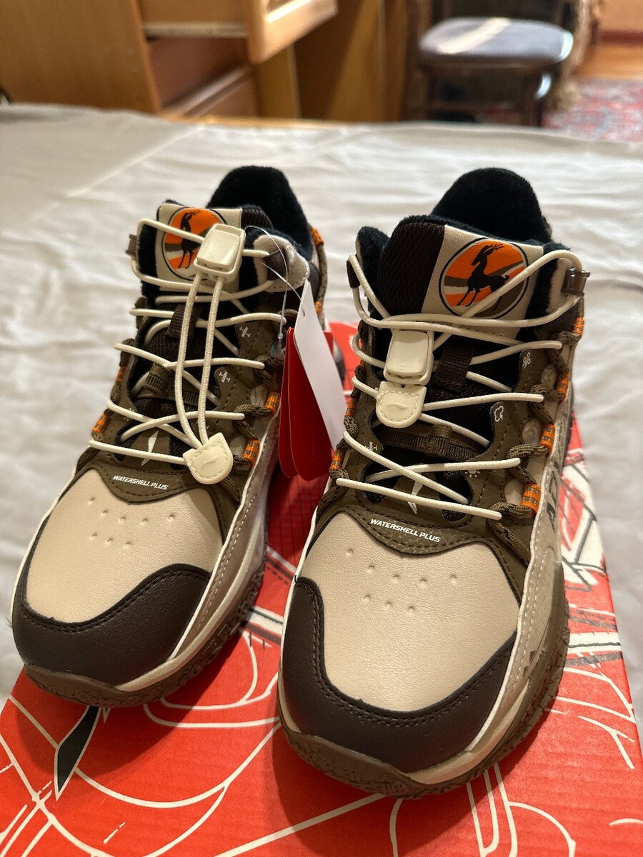 Оригинал Lining купили ребёнку не подошло есть чек