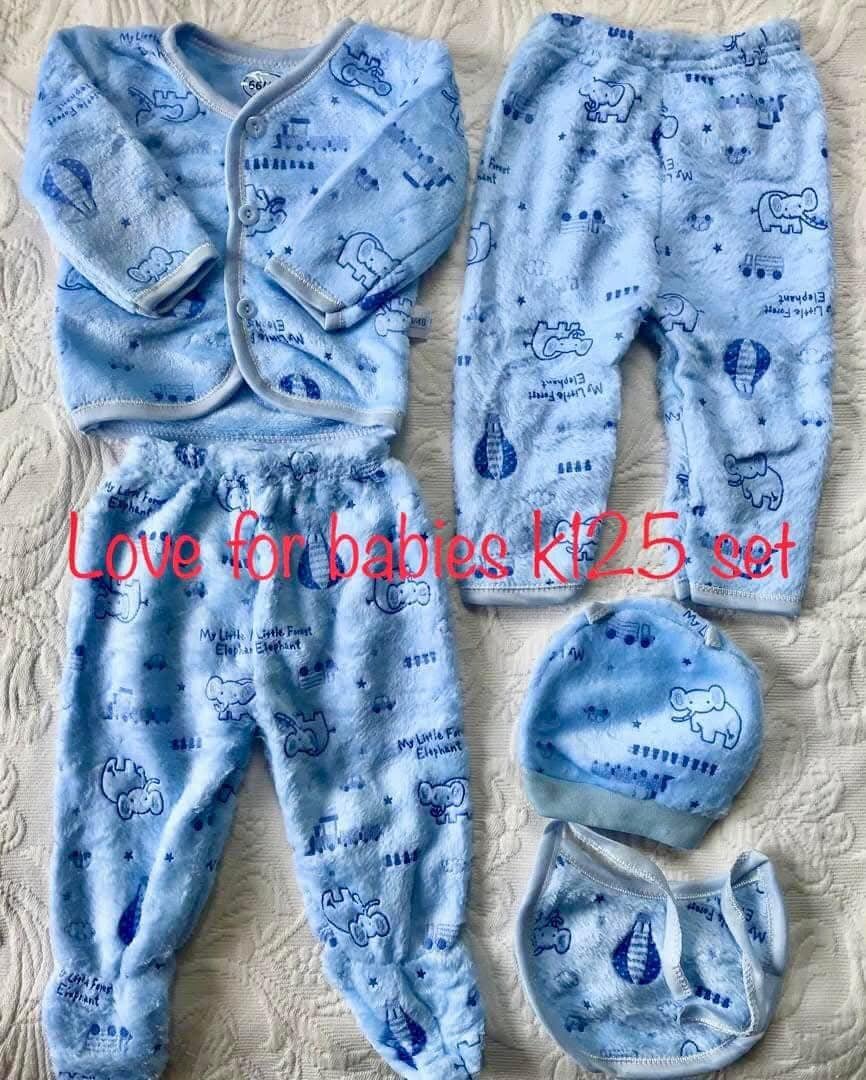 Set of 5 items, terry, blue with print