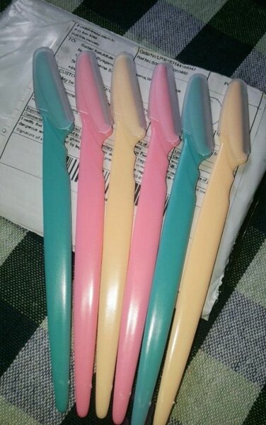 Rasoirs visage pour femmes