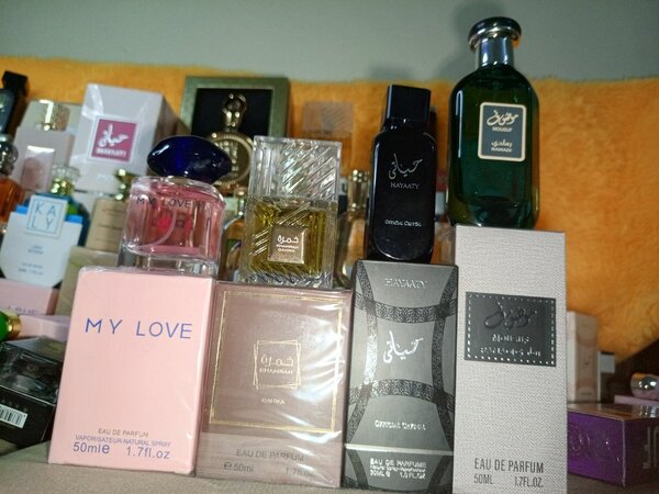Collection de Parfums Élégants