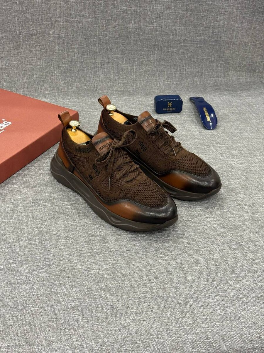 Sneakers en cuir marron