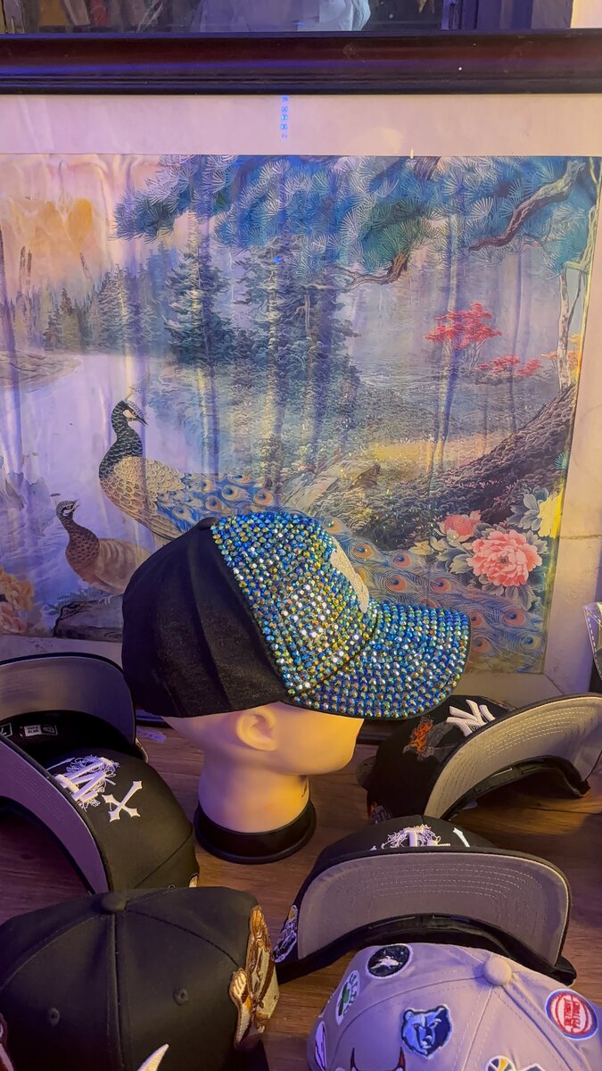 Casquette Strass Éclatante