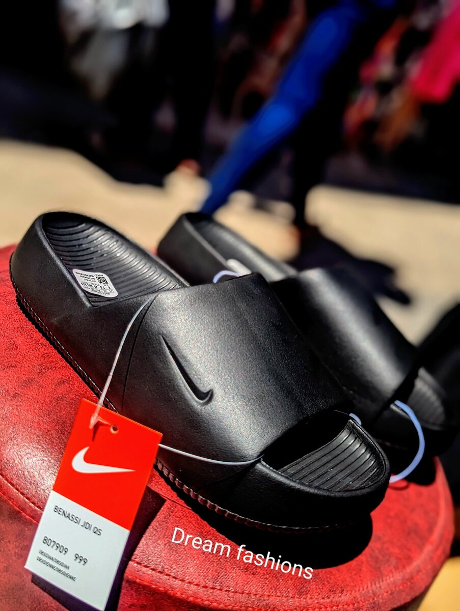 Nike slides