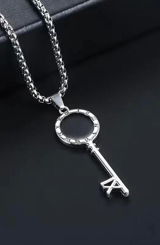 Mens necklace
