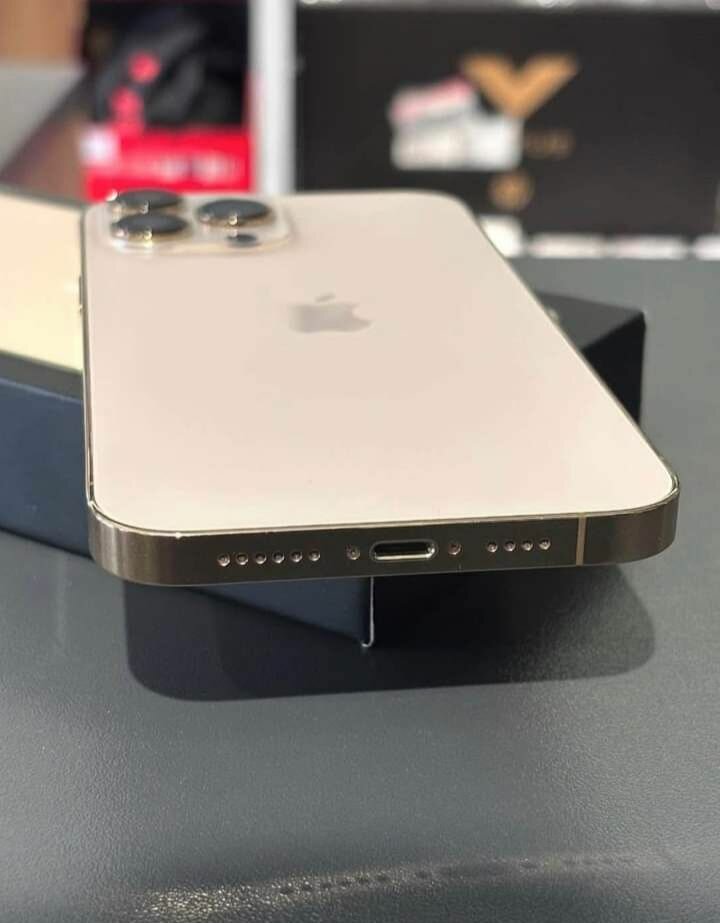 iPhone 14 Pro Max Doré