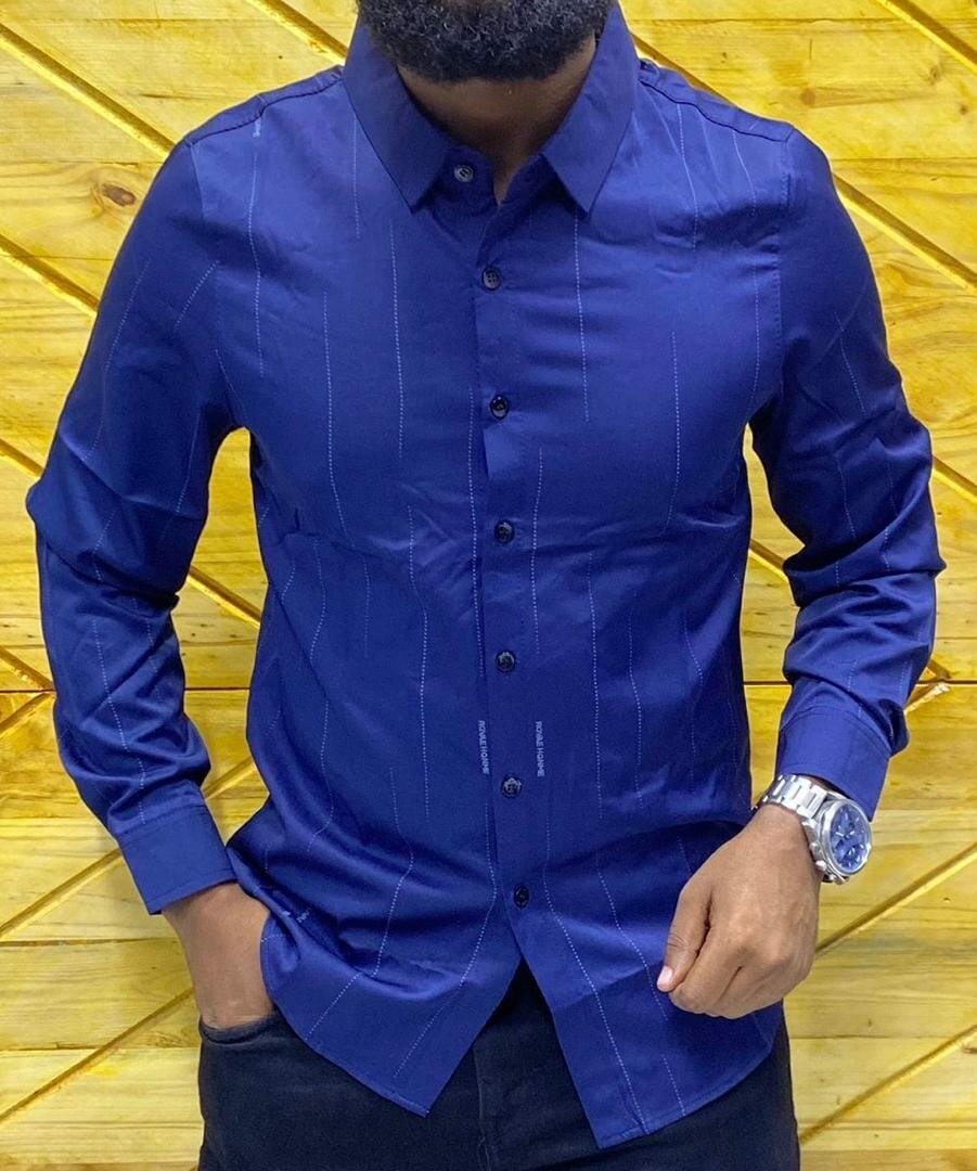 Stylish and high-quality men's long sleeve shirt