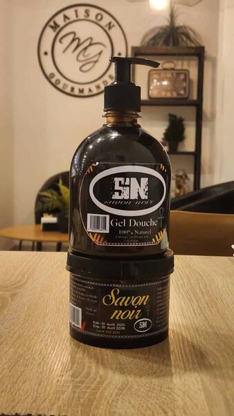 ENSEMBLE SAVON NOIR
